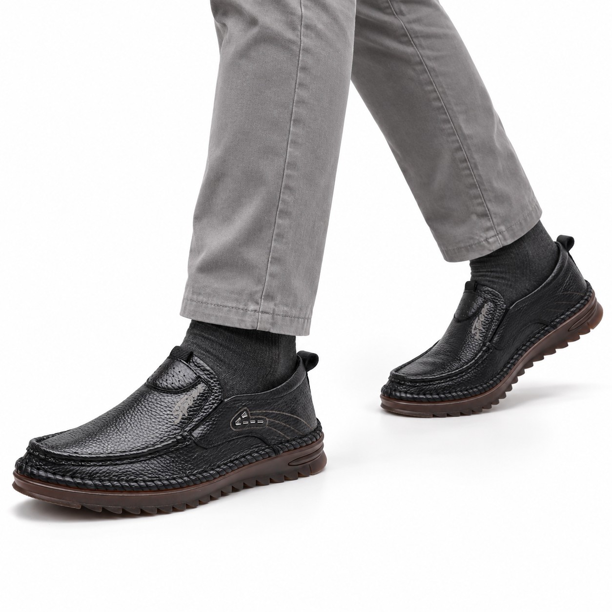 Men's Full-Grain Leather Elastic-Gore Slip-On Casual Shoes 1