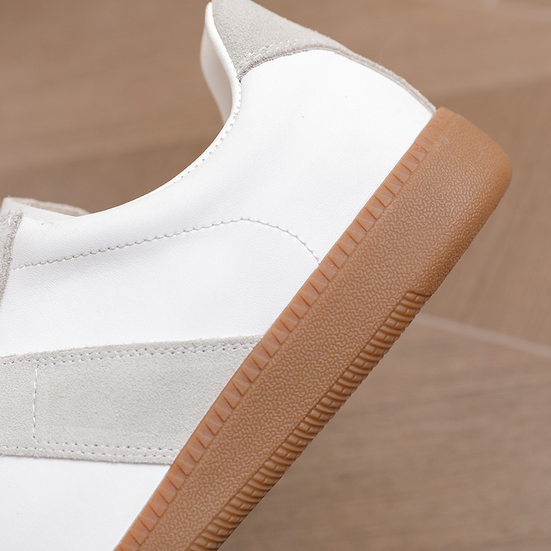 Unisex Vintage Leather Lace-Up Casual Shoes detail 9