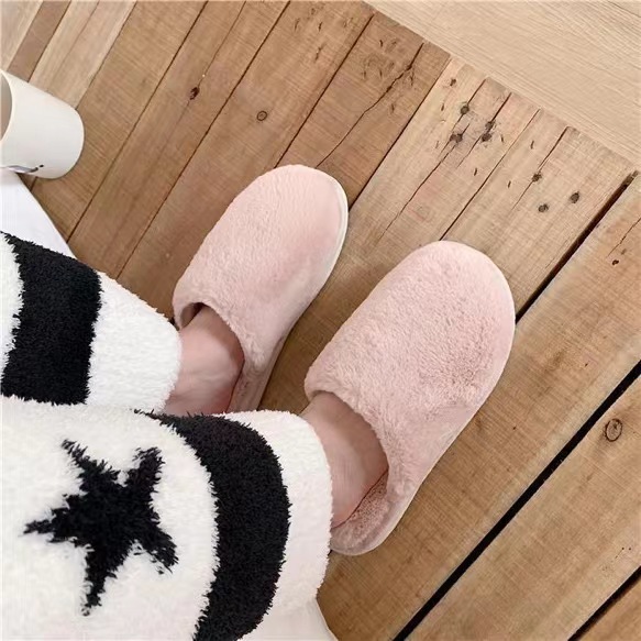 Pantofole Unisex Calde in Morbido Peluche da Casa detail 3