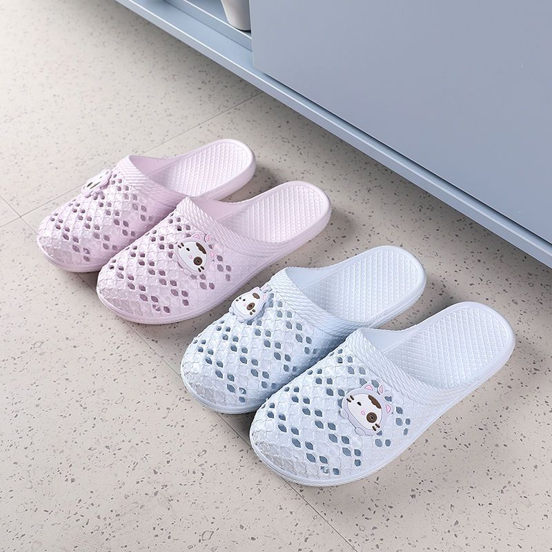 Women's Breathable Quick-Dry Hollow Slip-On Slippers 4