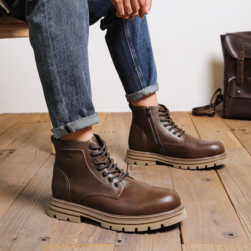 Rutschfeste Schnürstiefel aus Leder für Herren detail 2