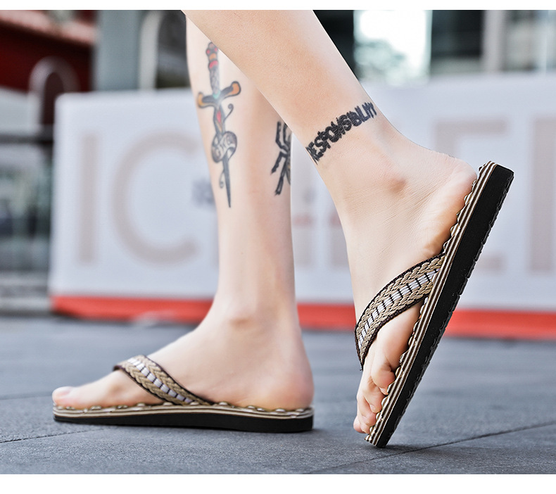 Men's Lightweight Linen Graphic Flip-Flops detail 1