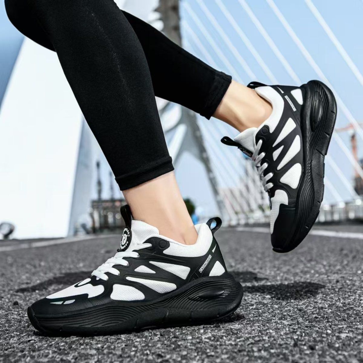 Ademende mesh hardloopschoenen met demping voor heren detail 1