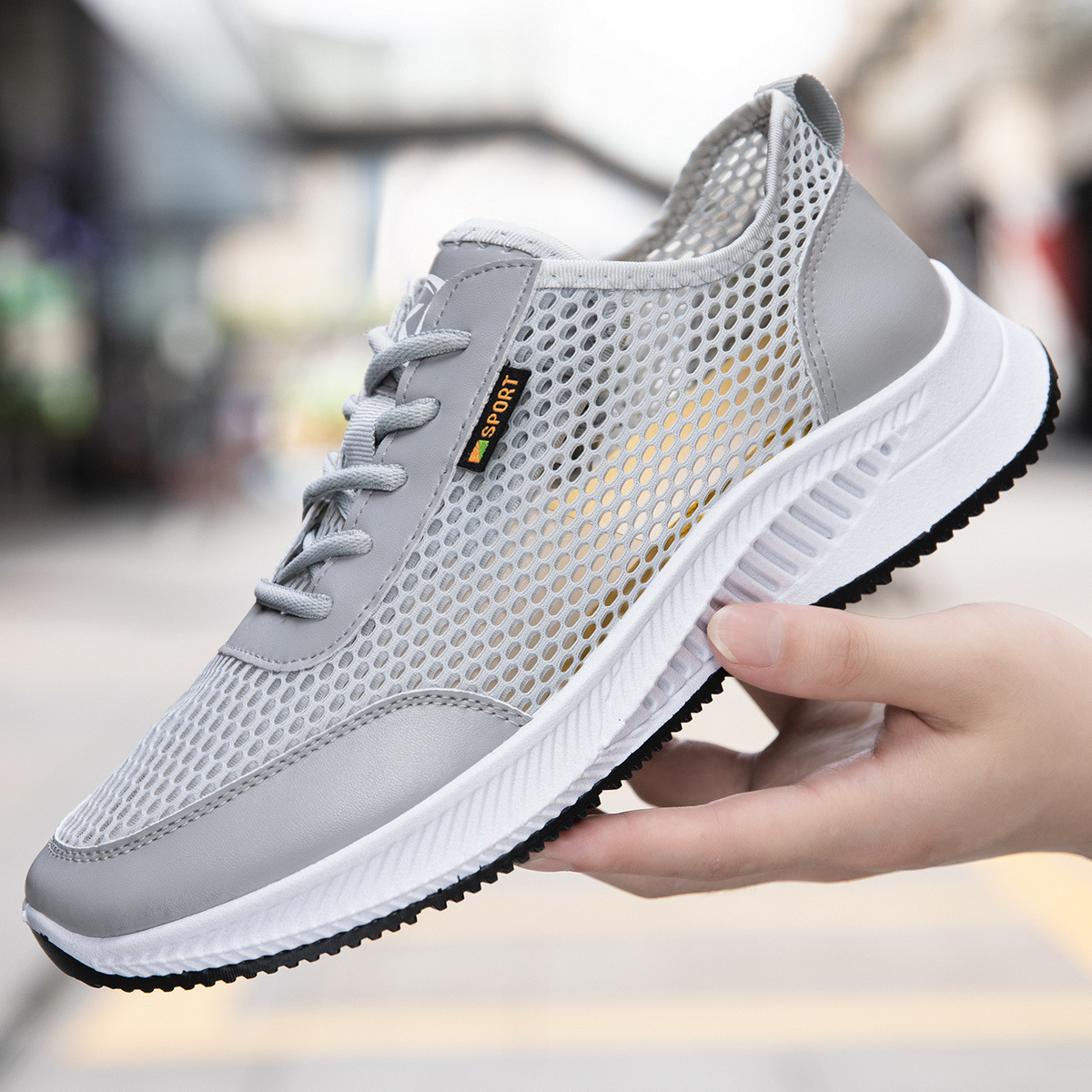 Atmungsaktive & leichte Freizeitschuhe für Herren aus Mesh 2