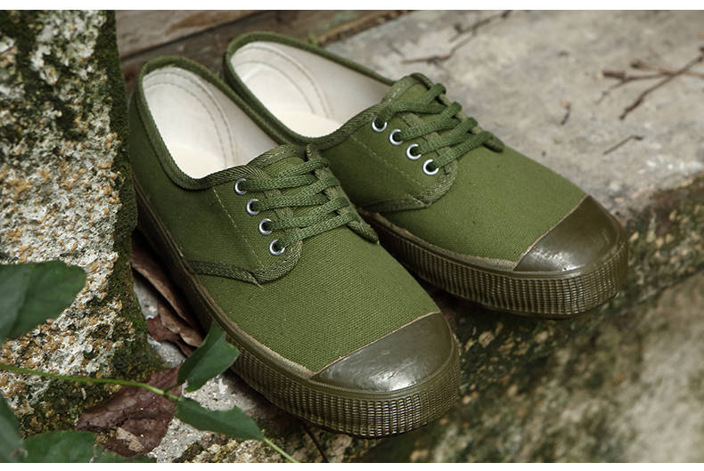 Unisex Vintage Canvas Lace-Up Casual Shoes detail 1