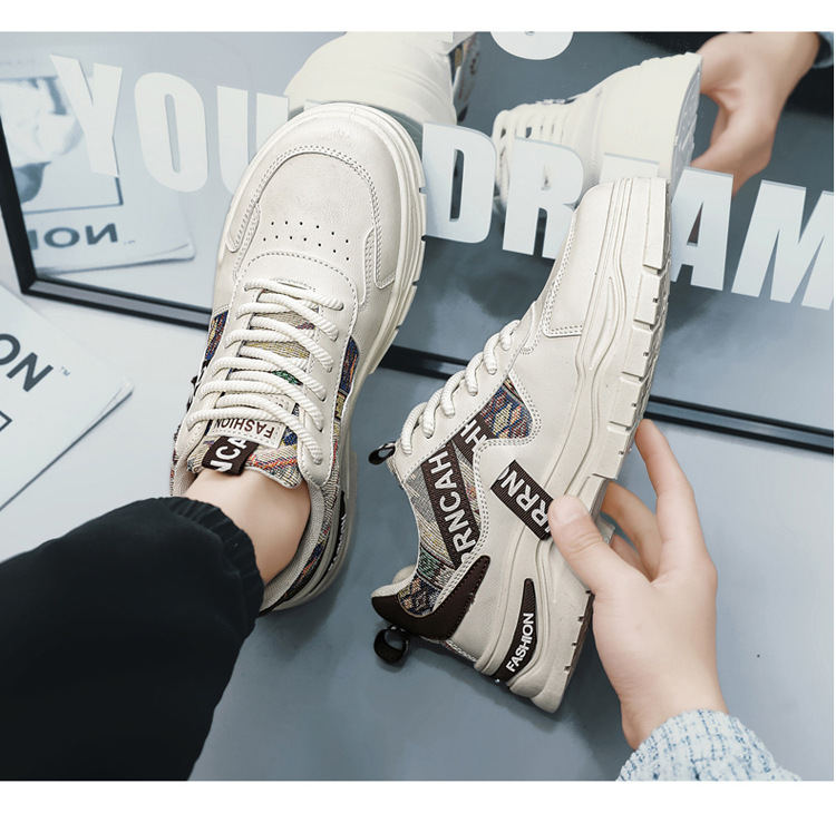 Sneakers stringate da uomo con zeppa e motivo color block detail 2