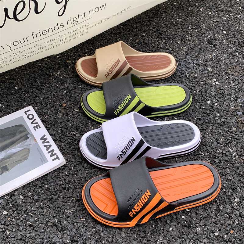 Claquettes et Chaussons Mixtes Antidérapants à Semelle Souple 4