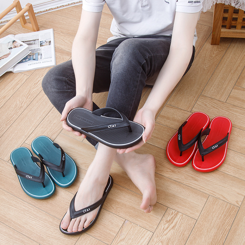 Men's Lightweight Waterproof Beach Flip-Flops 3