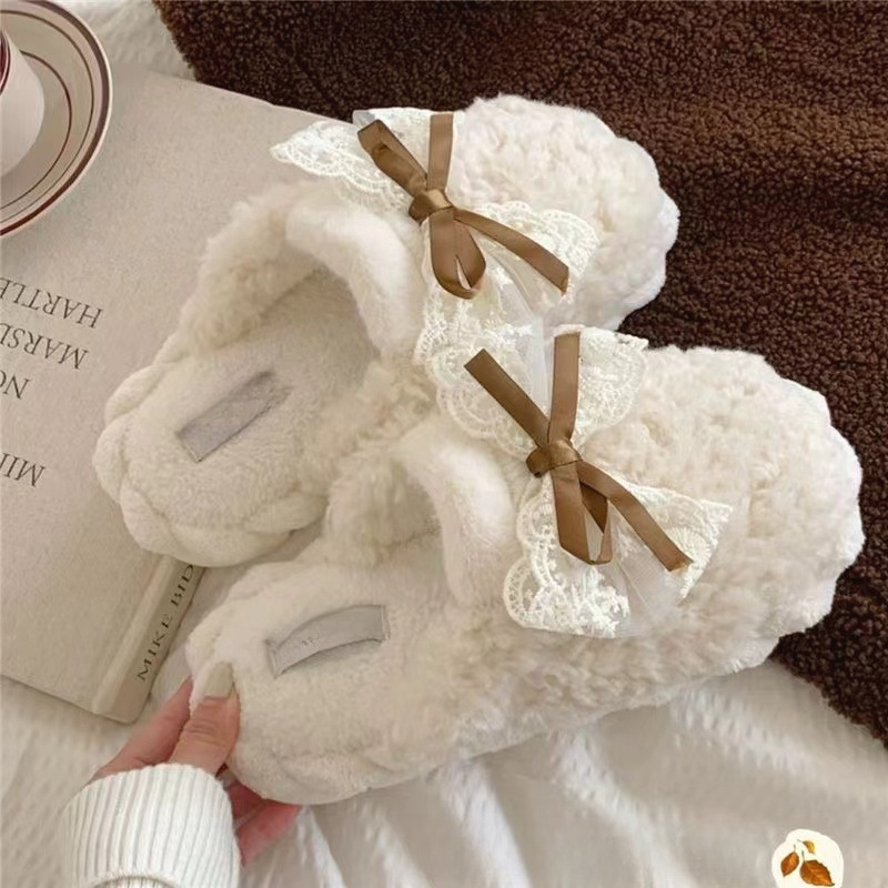 Chaussons pour femmes douillets et chauds en peluche avec nœud à enfiler
