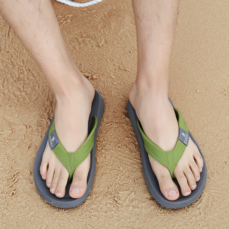 Men's Lightweight Waterproof Beach Flip-Flops 4