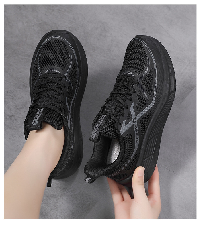 Ademende hardloopschoenen met demping voor dames detail 18