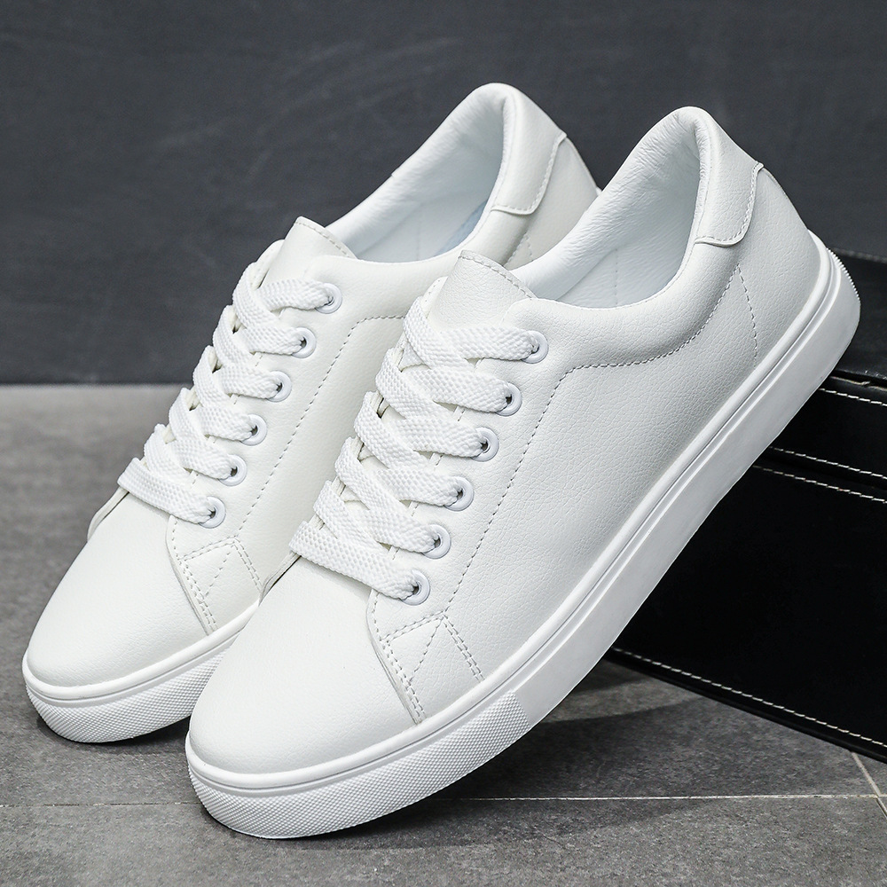 Minimalistische Schnür-Freizeitschuhe für Herren