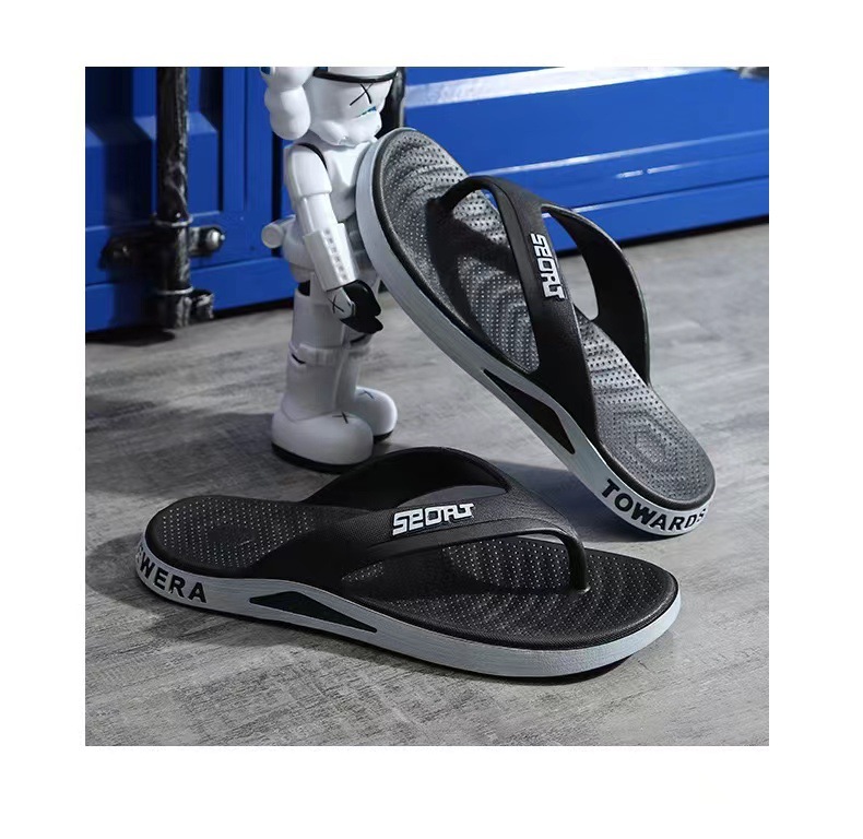Men's Sporty Non-Slip Cushioned Beach Flip-Flops detail 5