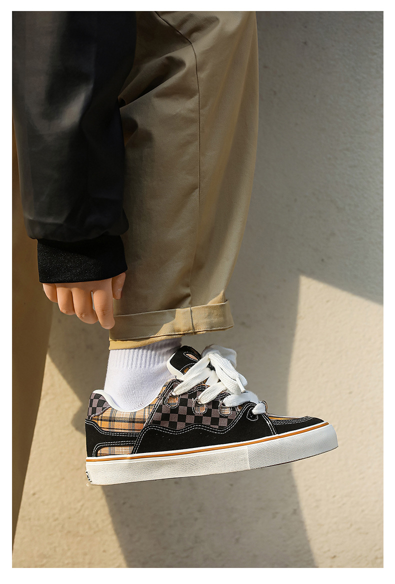 Unisex Colorblock Platform Lace-Up Skate Shoes detail 20