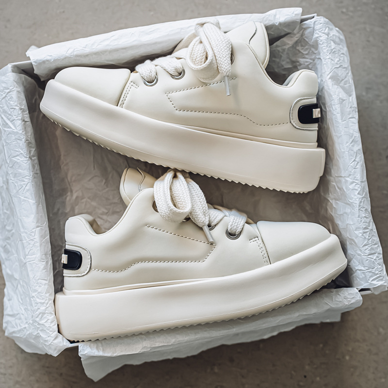 Unisex Platform Cushioned Lace-Up Casual Shoes 3