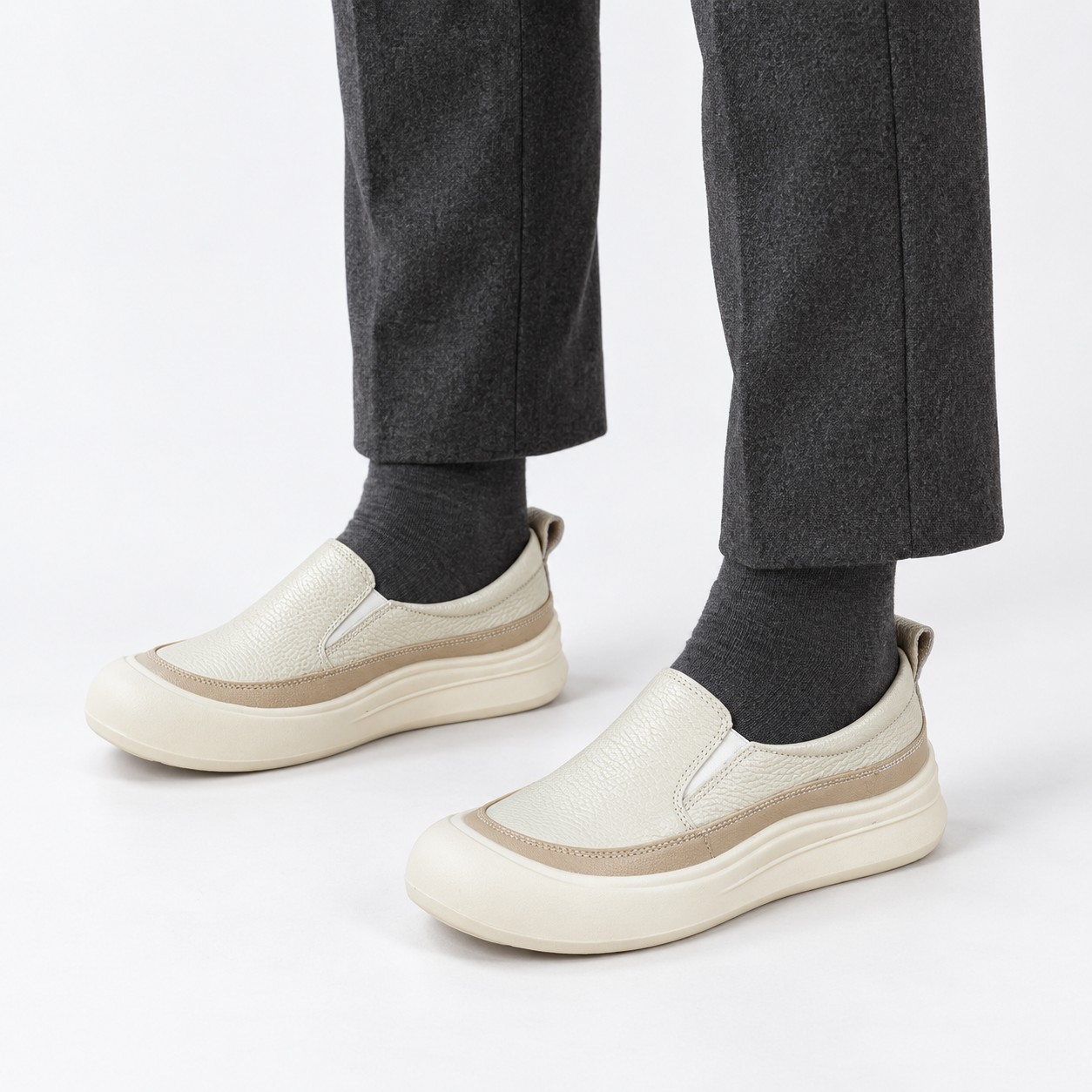 Women's Full-Grain Leather Platform Slip-On Casual Shoes 2