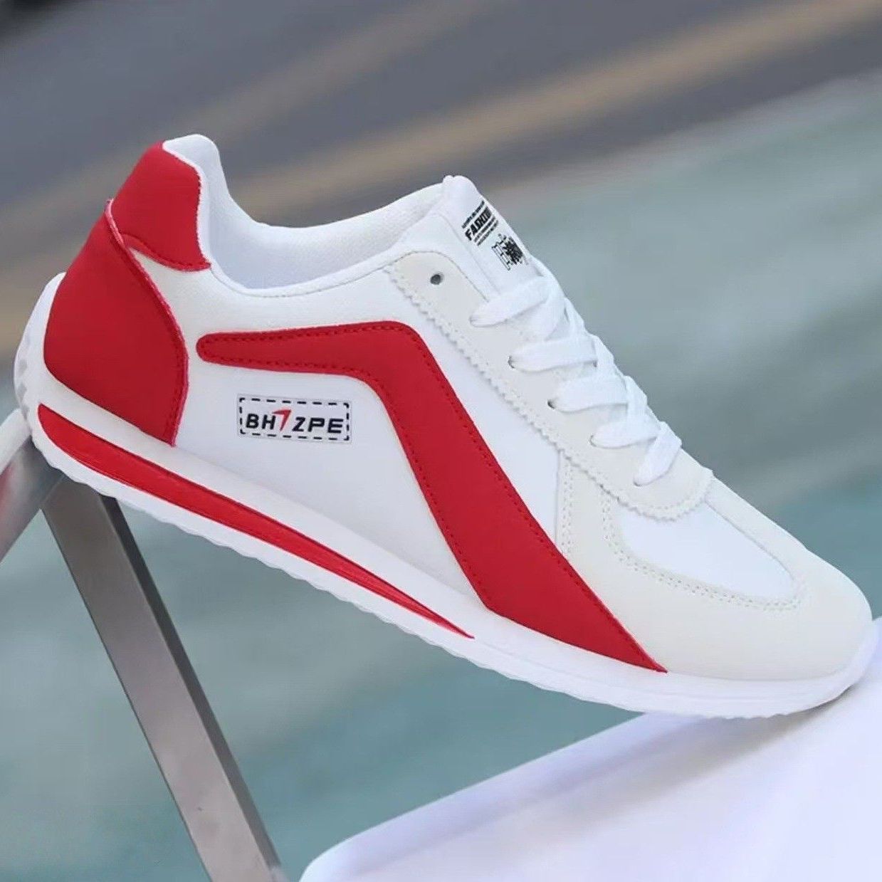 B185 Red_Leather Surface
