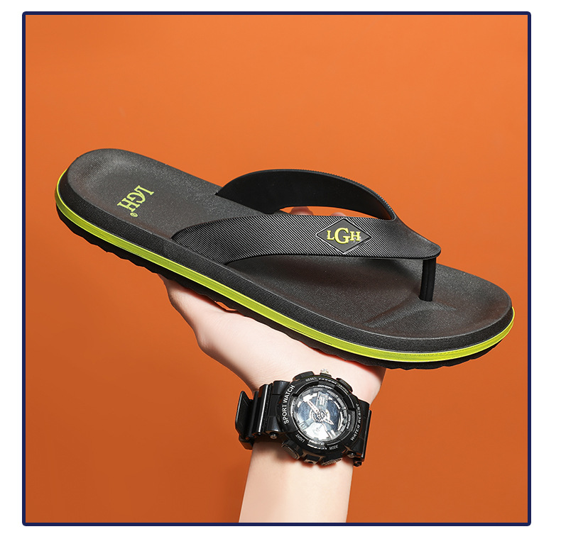 Men's Lightweight Waterproof Non-Slip Flip-Flops detail 3