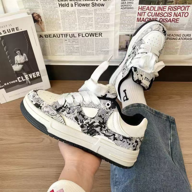 Unisex Skateschuhe aus Canvas mit Distressed-Look & Chunky-Plateau detail 7