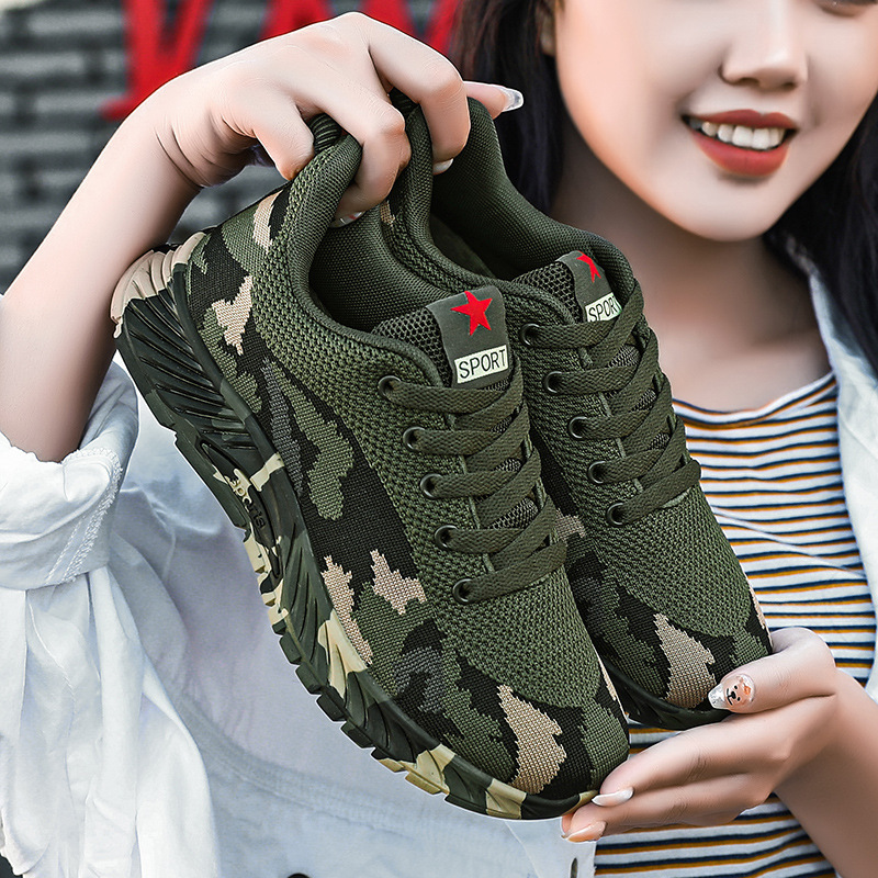 Atmungsaktive Unisex Sneaker aus Canvas zum Schnüren