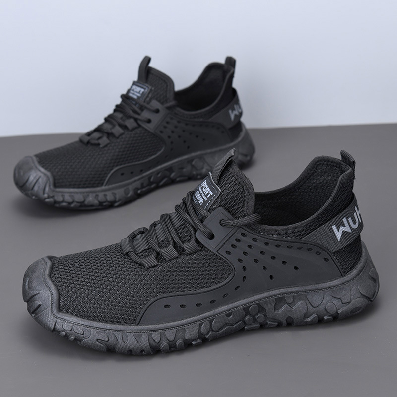 LM69 black