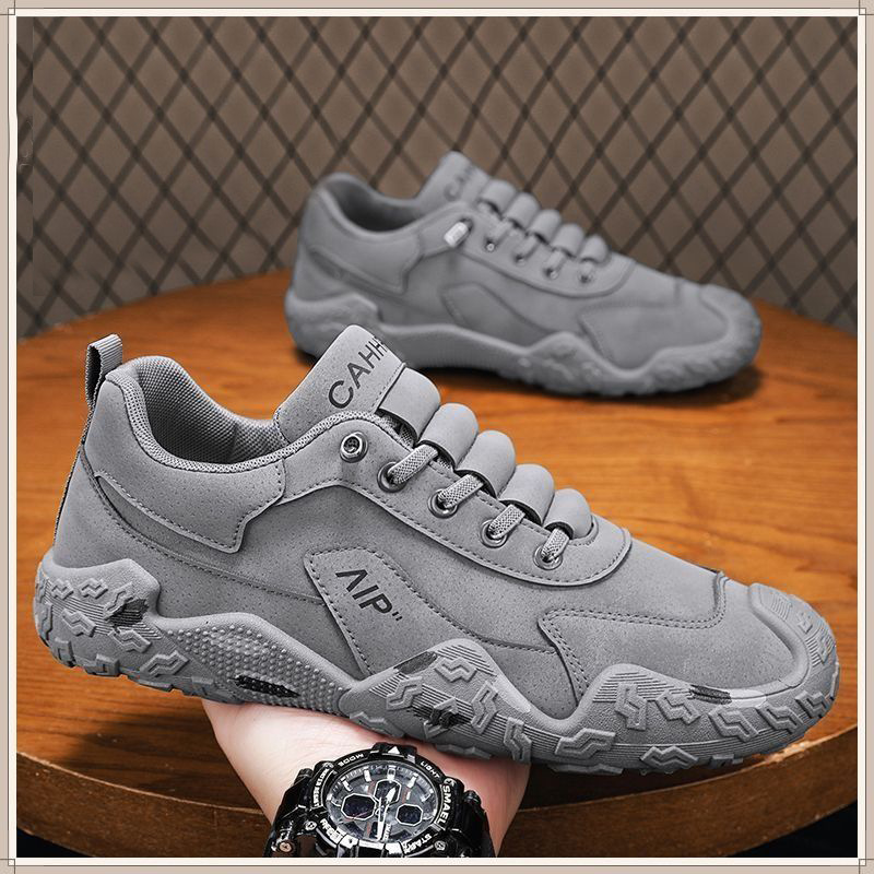 Rutschfeste Herren-Freizeitschuhe mit Schnürung für draußen 4