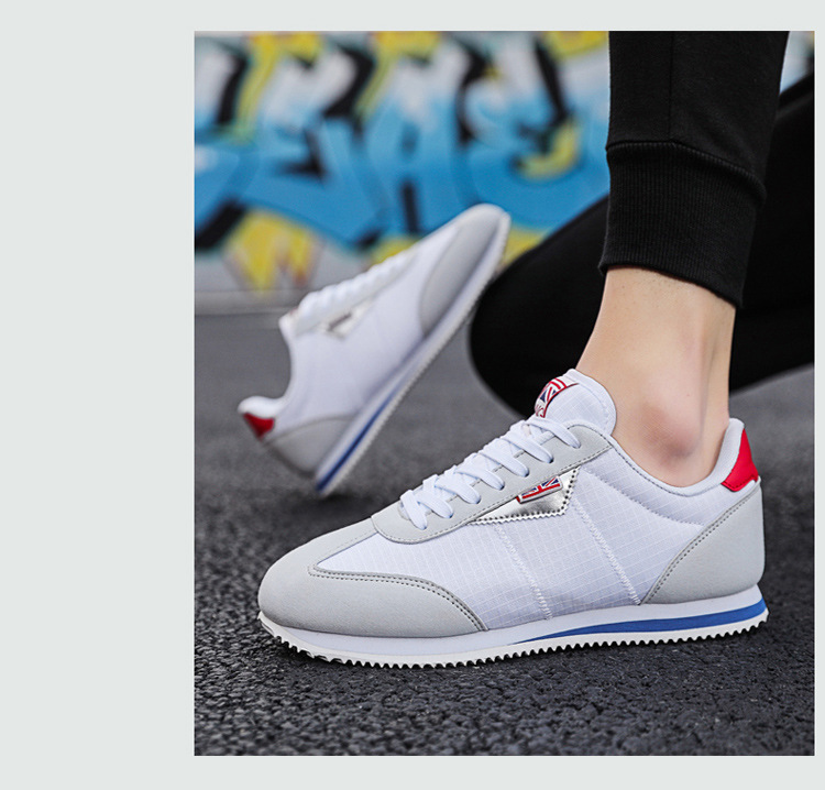 Atmungsaktive, leichte Schnür-Sneaker für Herren im Retro-Look detail 11