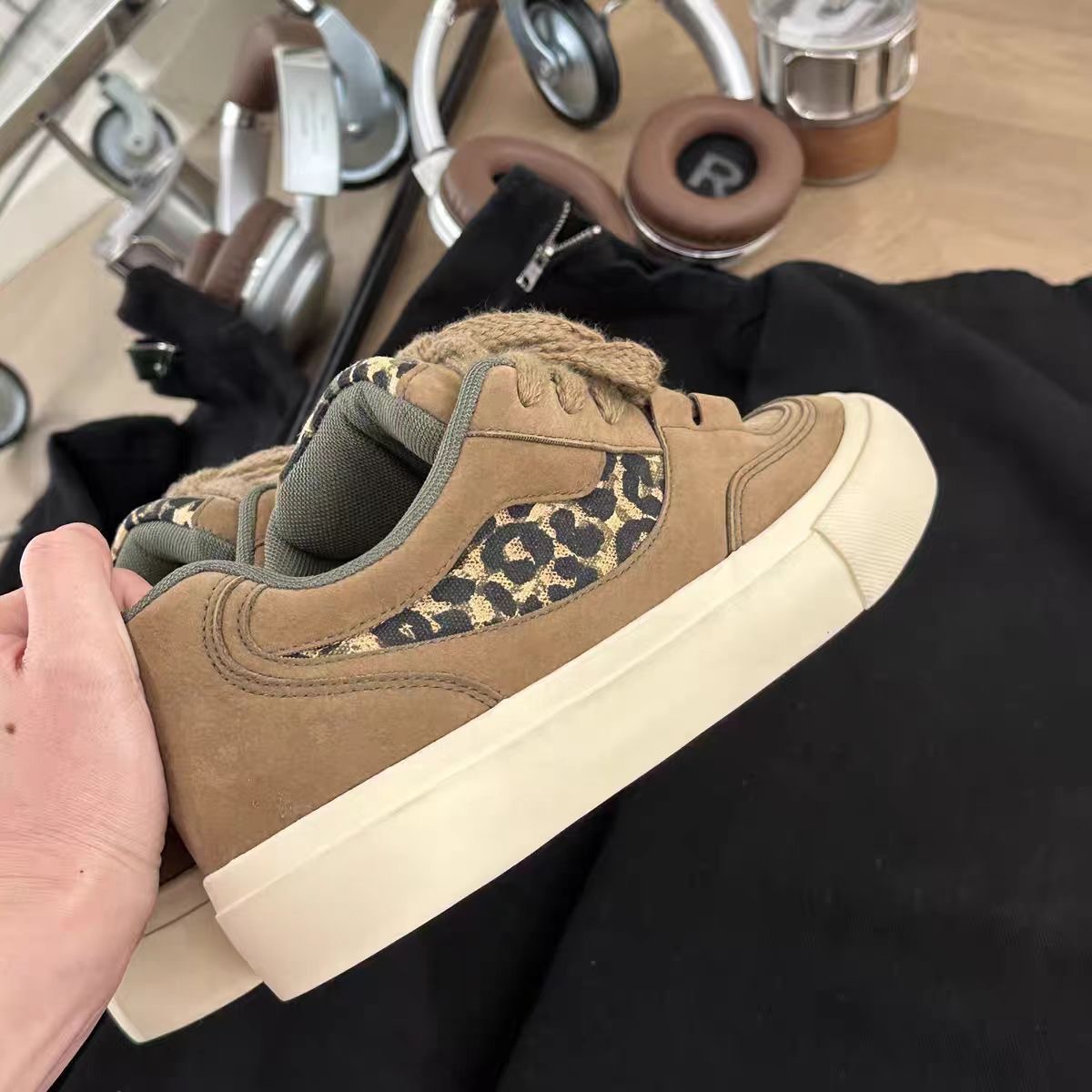Chaussures de skate mixtes à lacets en daim à imprimé léopard 6