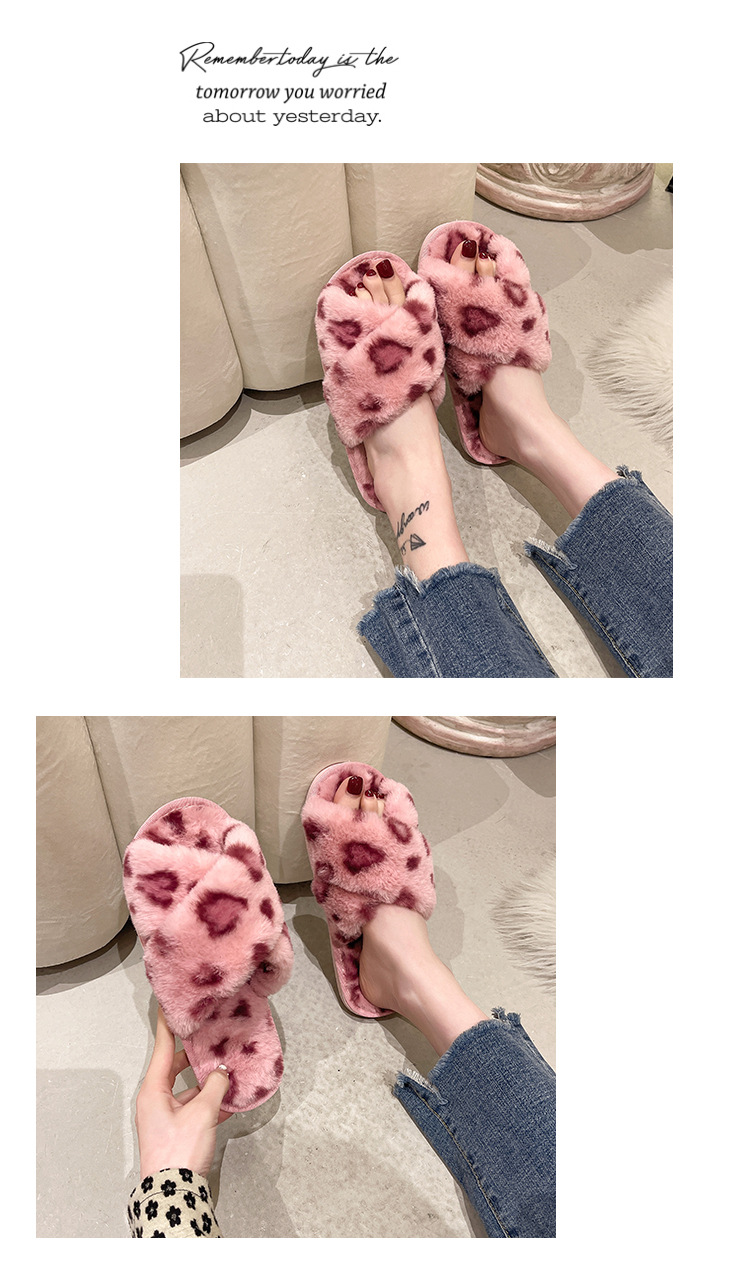 Pantofole aperte in morbido peluche da donna detail 7