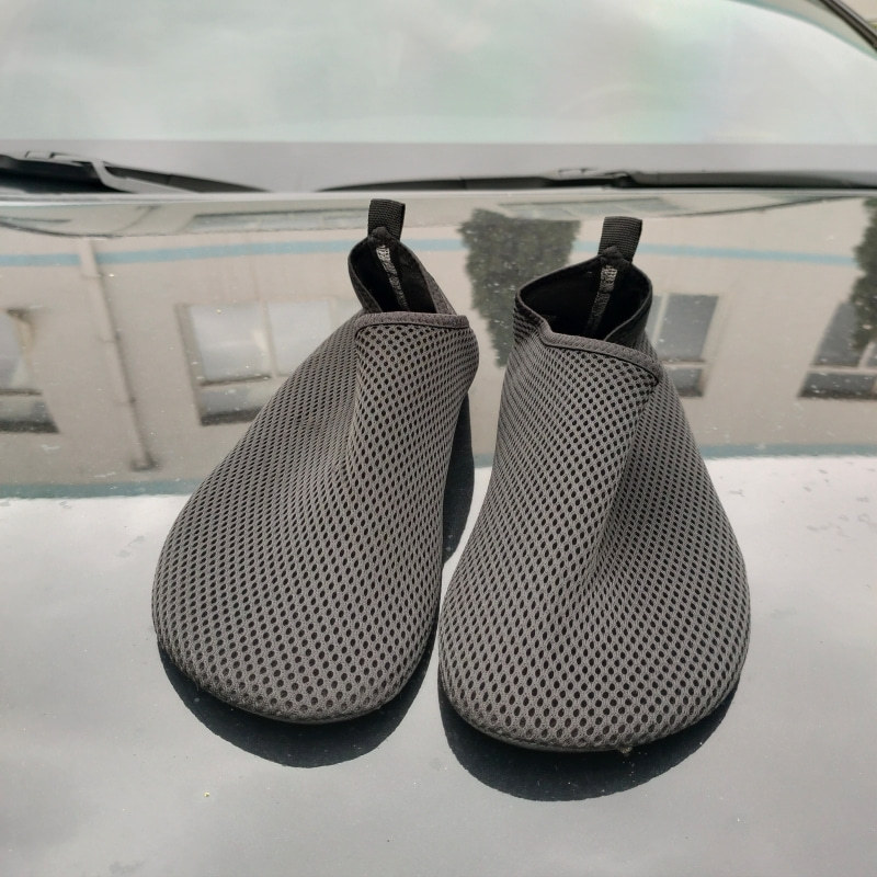 Unisex Breathable Lightweight Slip-On Casual Shoes detail 12