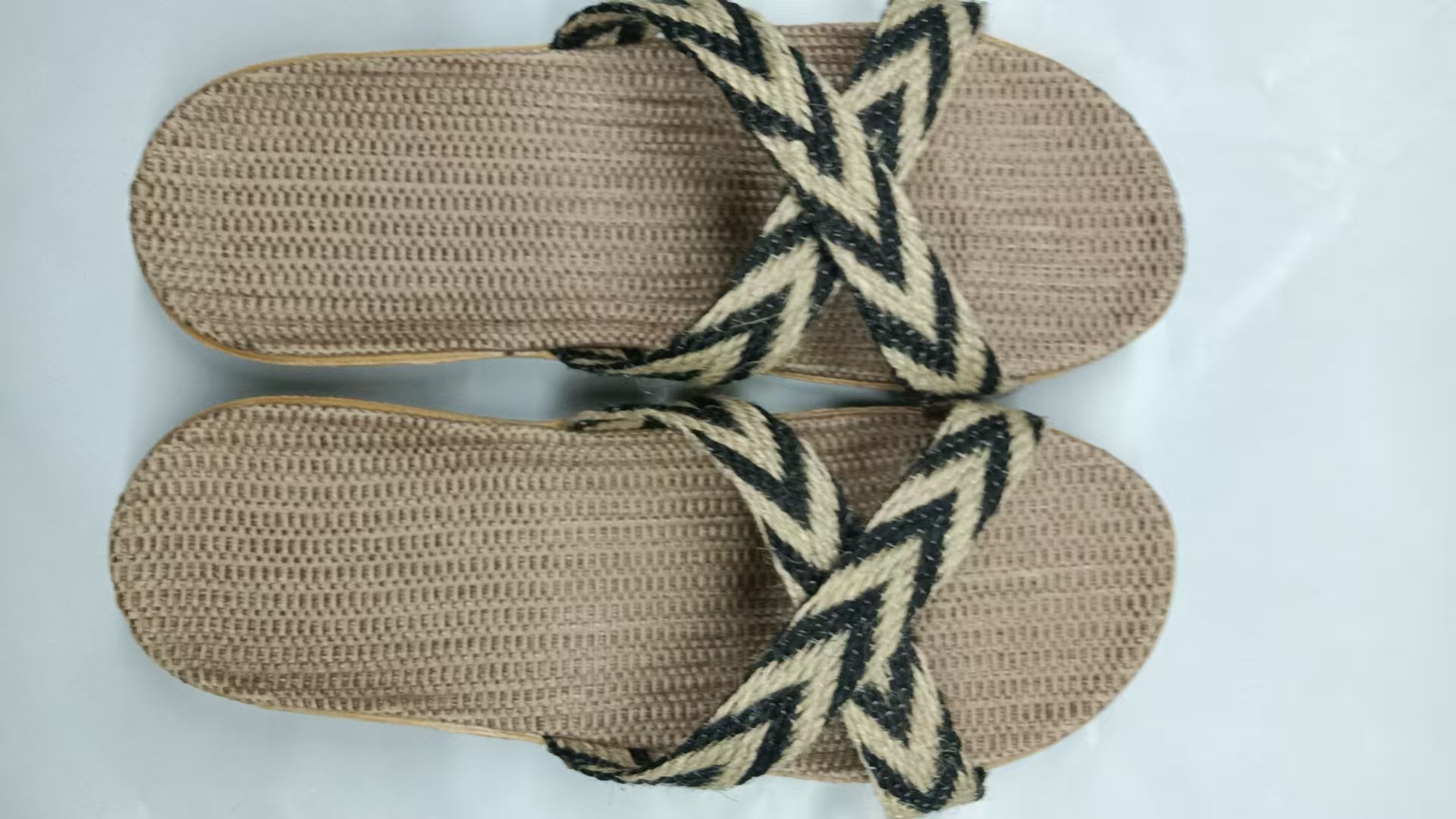 Hemp Arrow Black