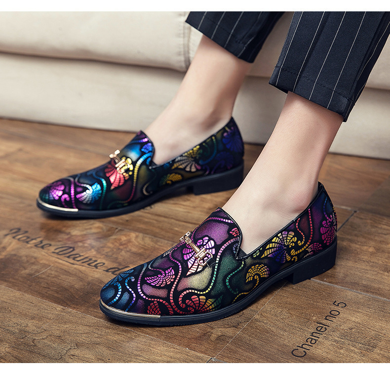 Elegante Herrenschuhe zum Hineinschlüpfen mit Blumenprint & spitzer Kappe detail 6