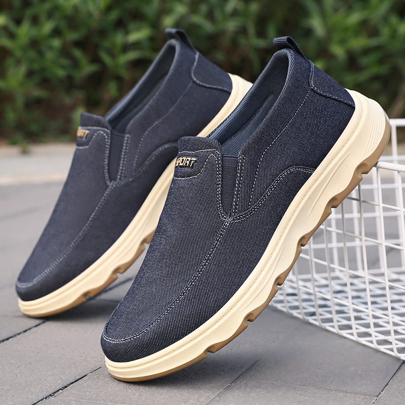 Scarpe casual slip-on traspiranti e leggere da uomo 4