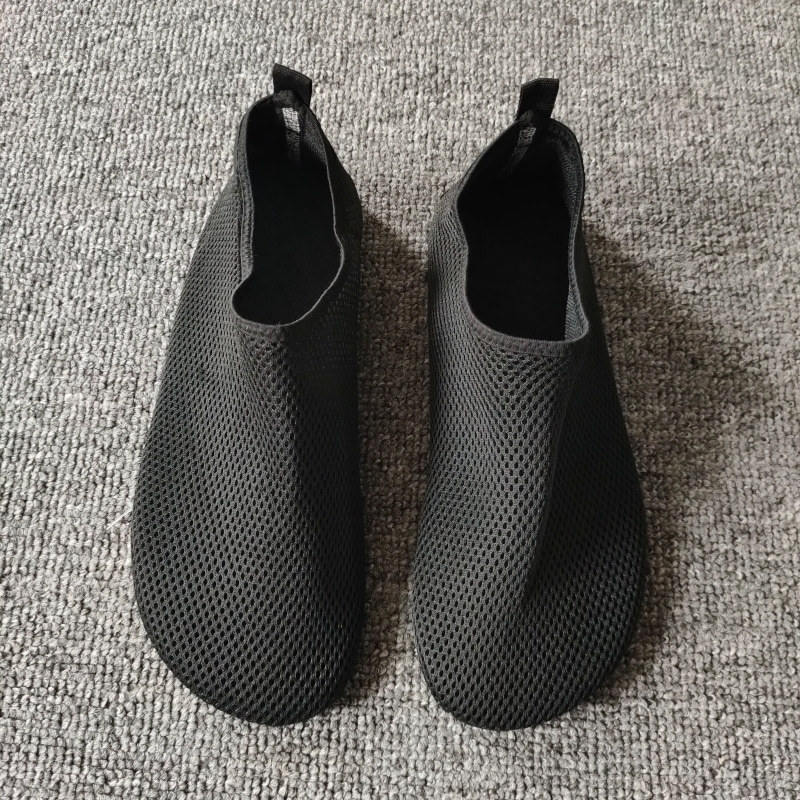 Unisex Breathable Lightweight Slip-On Casual Shoes detail 3