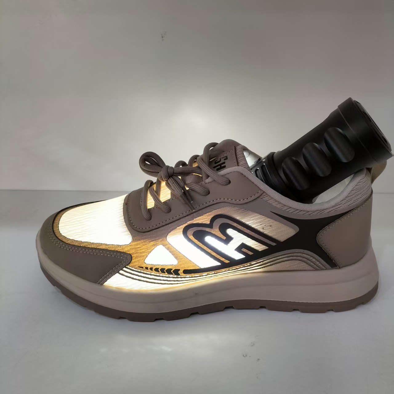 Atmungsaktive Herren-Freizeitschuhe aus Mesh mit Schnürung & Dämpfung detail 3