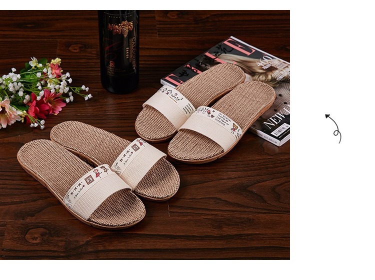 Pantofole basse e traspiranti in lino con fasce incrociate da donna detail 8