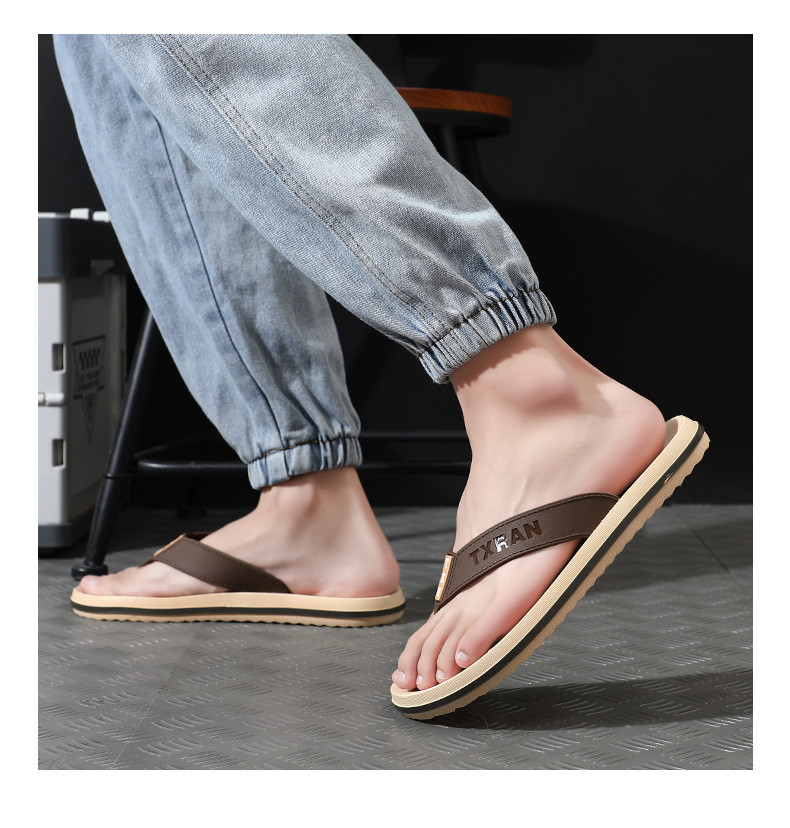 Men's Casual Lightweight Non-Slip Flip-Flops detail 2