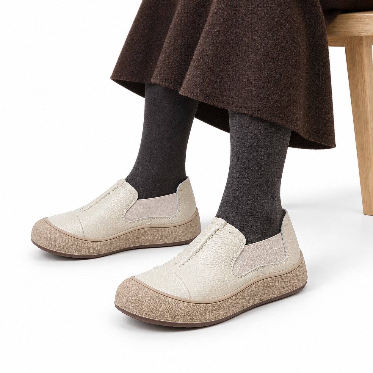 Women's Full-Grain Leather Wide Toe Box Slip-On Casual Shoes 3