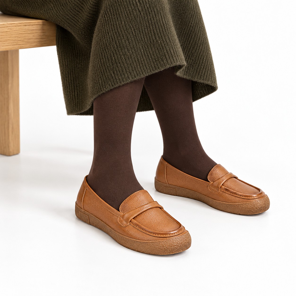 Women's Full-Grain Leather Chunky-Sole Loafer Flats 3