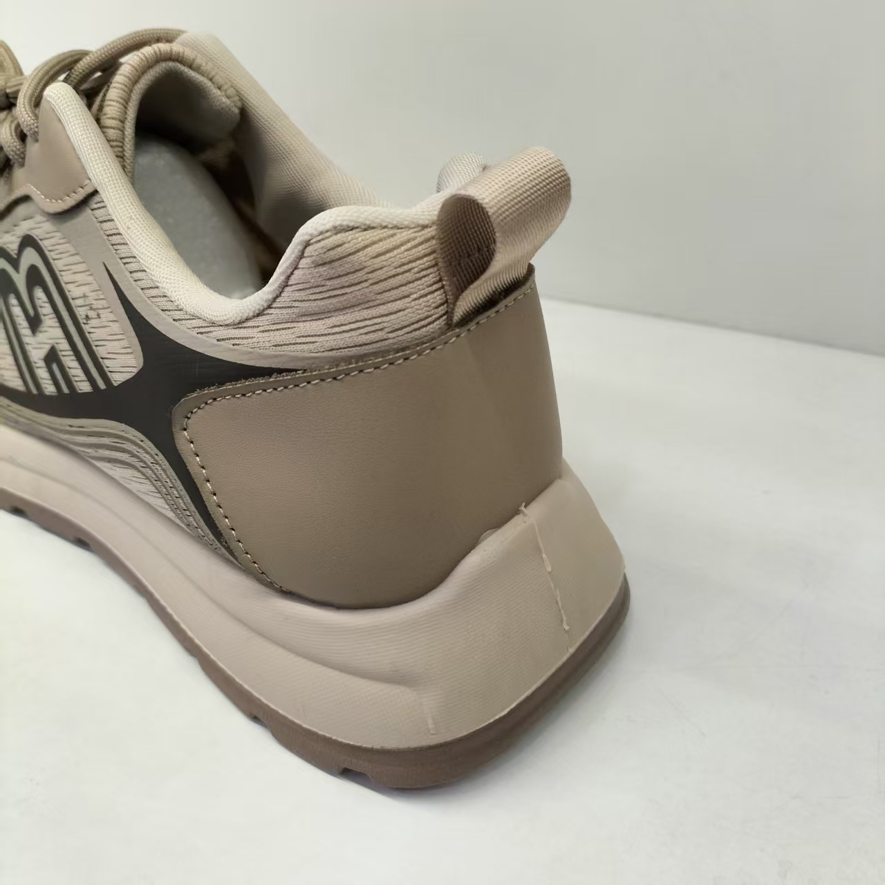 Atmungsaktive Herren-Freizeitschuhe aus Mesh mit Schnürung & Dämpfung detail 8