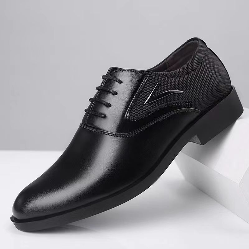 Elegante veterschoenen met spitse neus voor heren 2