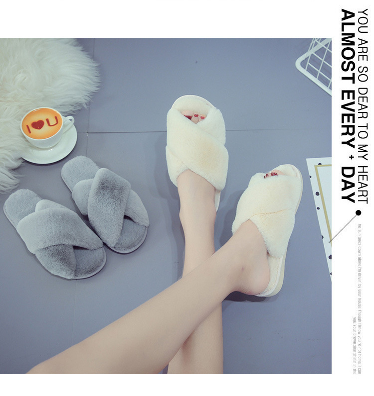 Pantuflas de felpa suave con tiras cruzadas para mujer detail 16