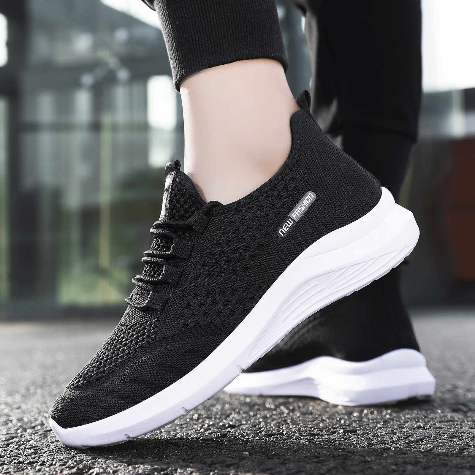 Atmungsaktive, leichte Herren-Laufschuhe aus Mesh detail 6