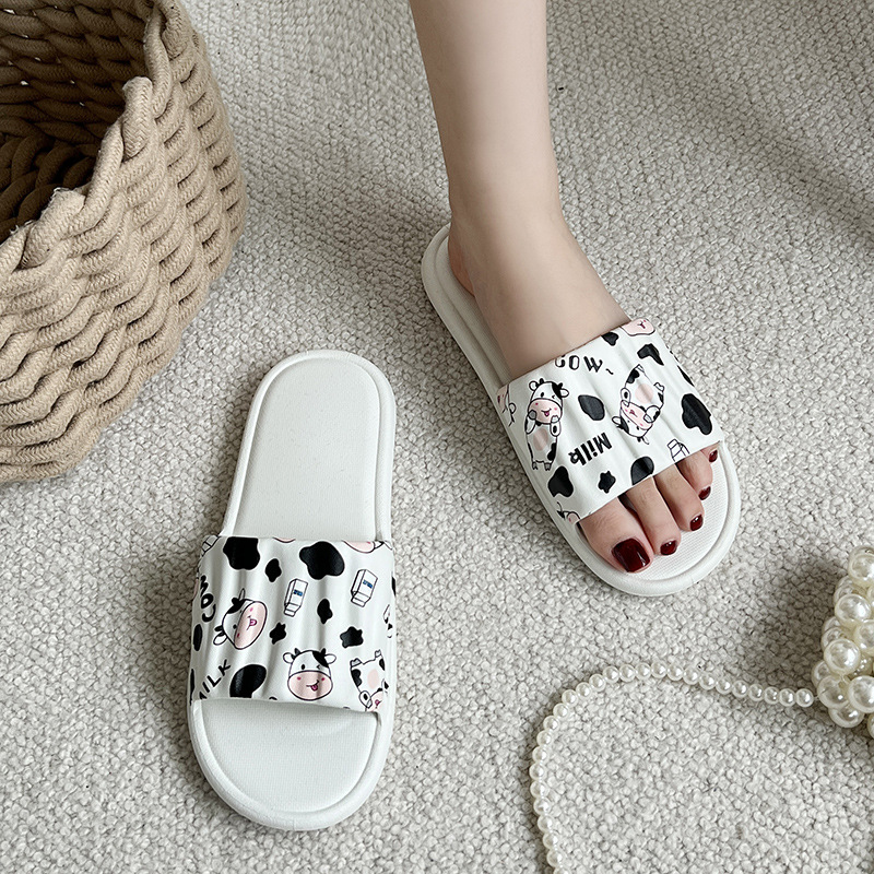 Women's Lightweight Graphic-Print Open-Toe PVC Slippers 3