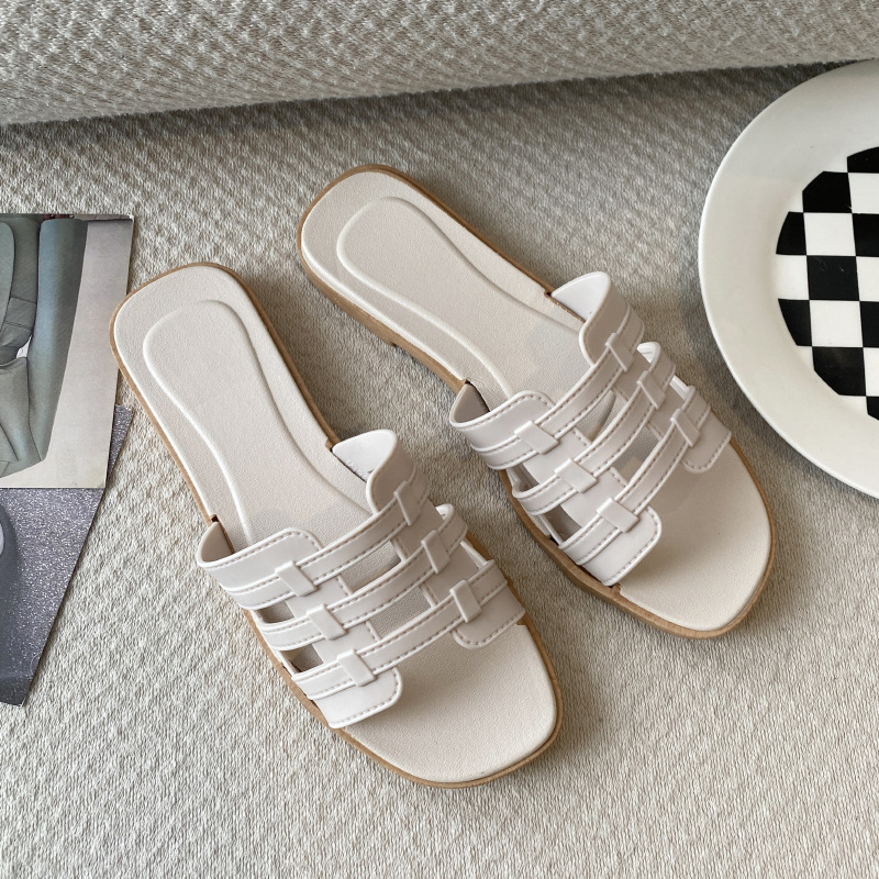 778-2 Three Straps White