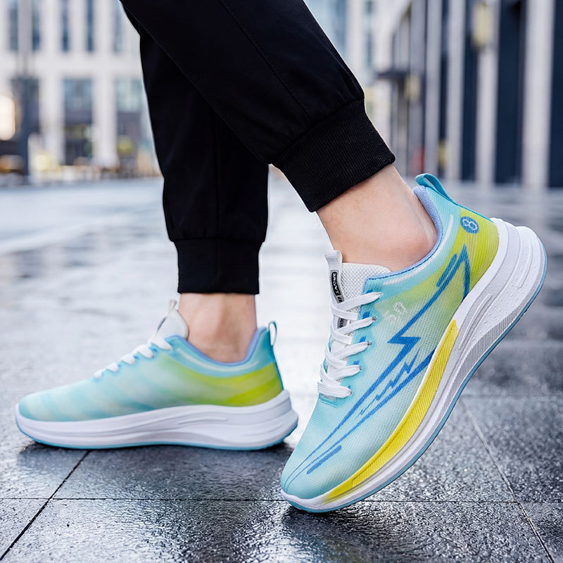 Scarpe da corsa da uomo leggere e traspiranti in mesh detail 9