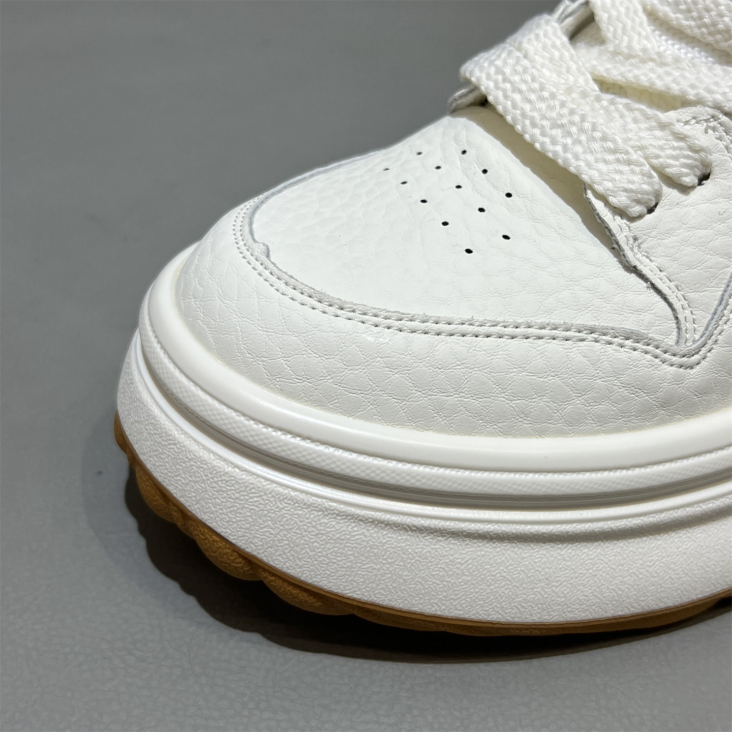 Baskets casual unisexes à plateforme et lacets detail 11