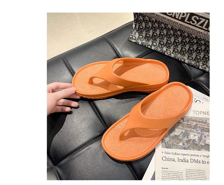 Women's Cushioned Lightweight Platform Flip-Flops detail 8