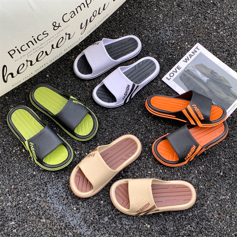 Claquettes et Chaussons Mixtes Antidérapants à Semelle Souple 3