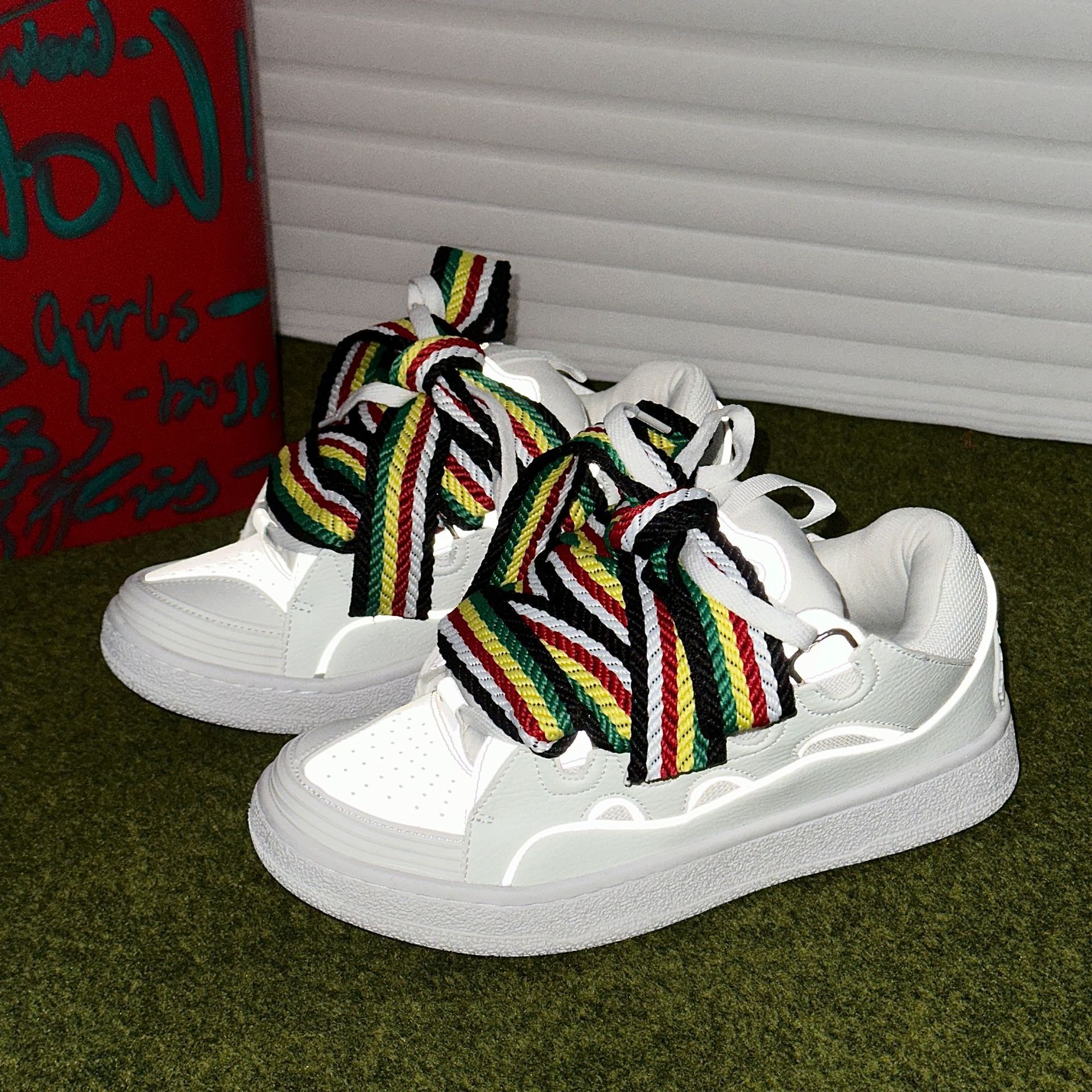 Women's Chunky Platform Lace-Up Casual Shoes detail 4